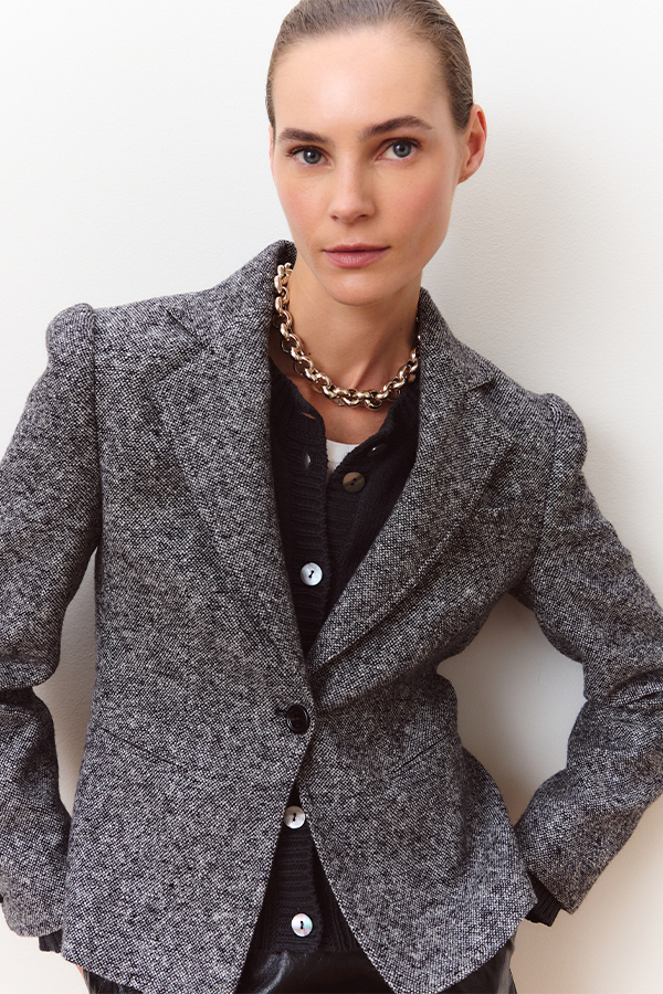 Tweed blazer with breast pocket
